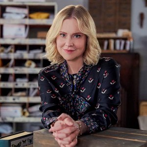 Why Kristin Booth Calls Her Signed Sealed Delivered Cast a Little Dysfunctional Family 593