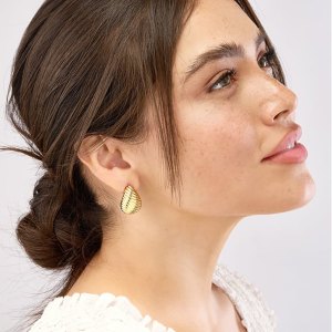 ritani-puff-jewelry