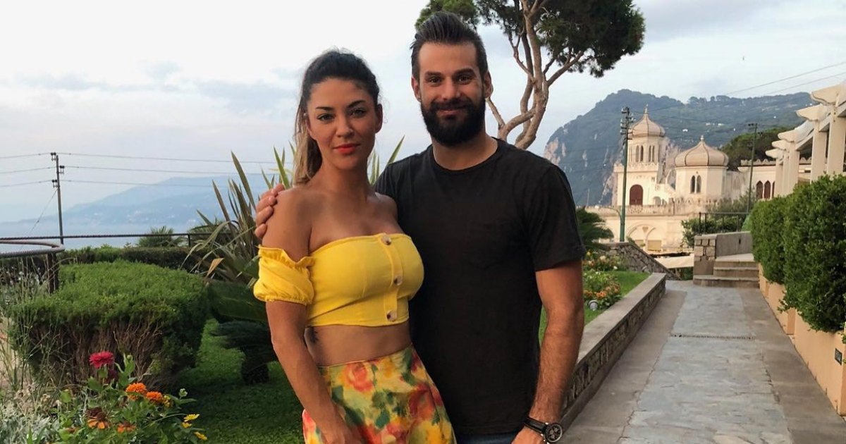‘Gossip Girl’ Alum Jessica Szohr Marries Longtime Partner Brad Richardson ‘Gossip Girl’ Alum Jessica Szohr Marries Longtime Partner Brad Richardson