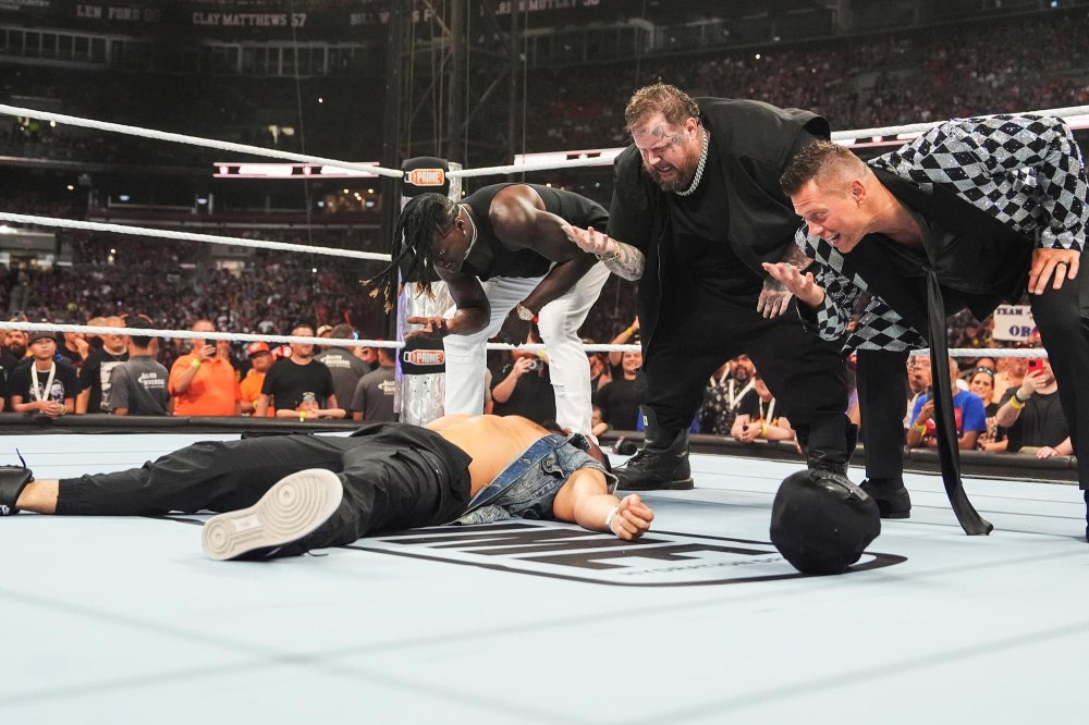 Jelly Roll Makes WWE Debut in the Summerslam Ring