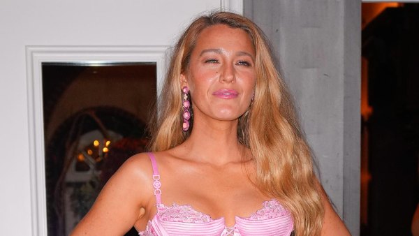 Blake Lively Shows Off Homemade Hocus Pocus Halloween Costumes She Made for Kids 781