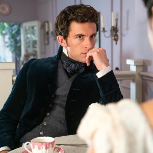 Bridgerton Star Jonathan Bailey Seductively Gulps Glass of Milk for a Worthy Cause