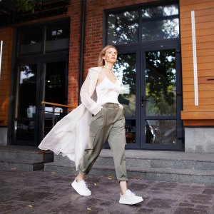 Flattering and easy summer pants