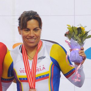 Former Olympic Cyclist Daniela Larreal Chorines Found Dead After Choking on Food 208