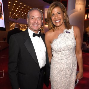 Hoda Kotb Celebrates ‘Wonderful’ Birthday with Ex Joel Schiffman, Daughters Hope and Haley