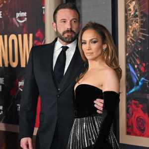 Jennifer Lopez Has Moments of Sadness Amid Ben Affleck Trial Separation 2