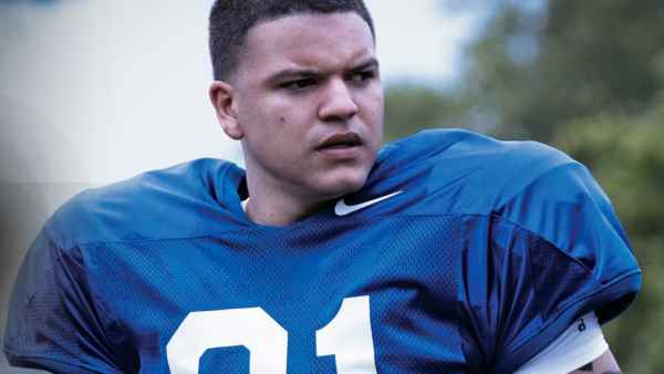 Josh Rivera Transforms Into Aaron Hernandez for American Sports Story