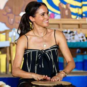 Meghan Markle Wears 'Archie and Lilibet' Necklace