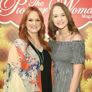 Pioneer Woman Ree Drummond Celebrates Daughters Engagement