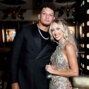 Pregnant Brittany Mahomes Celebrates 29th Birthday With Patrick Mahomes, Friends