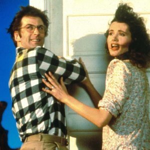 Tim Burton Explains Why Alec Baldwin and Geena Davis Arent in the Beetlejuice Sequel