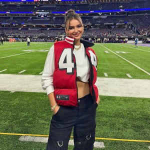 Why Kristin Juszczyk Doesn't Want to Be Known as the Puffy Jacket Girl