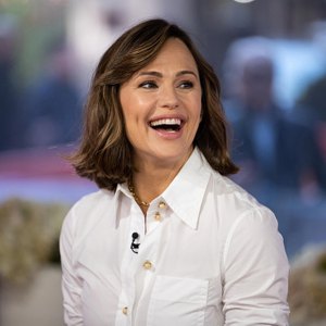 Jennifer Garner wearing white button down top