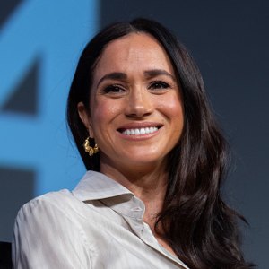 meghan markle wearing white top