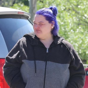 1000 Lb Sisters Amy Slaton Was Bitten by a Camel at the Zoo Before Arrest Lawyer Says 620