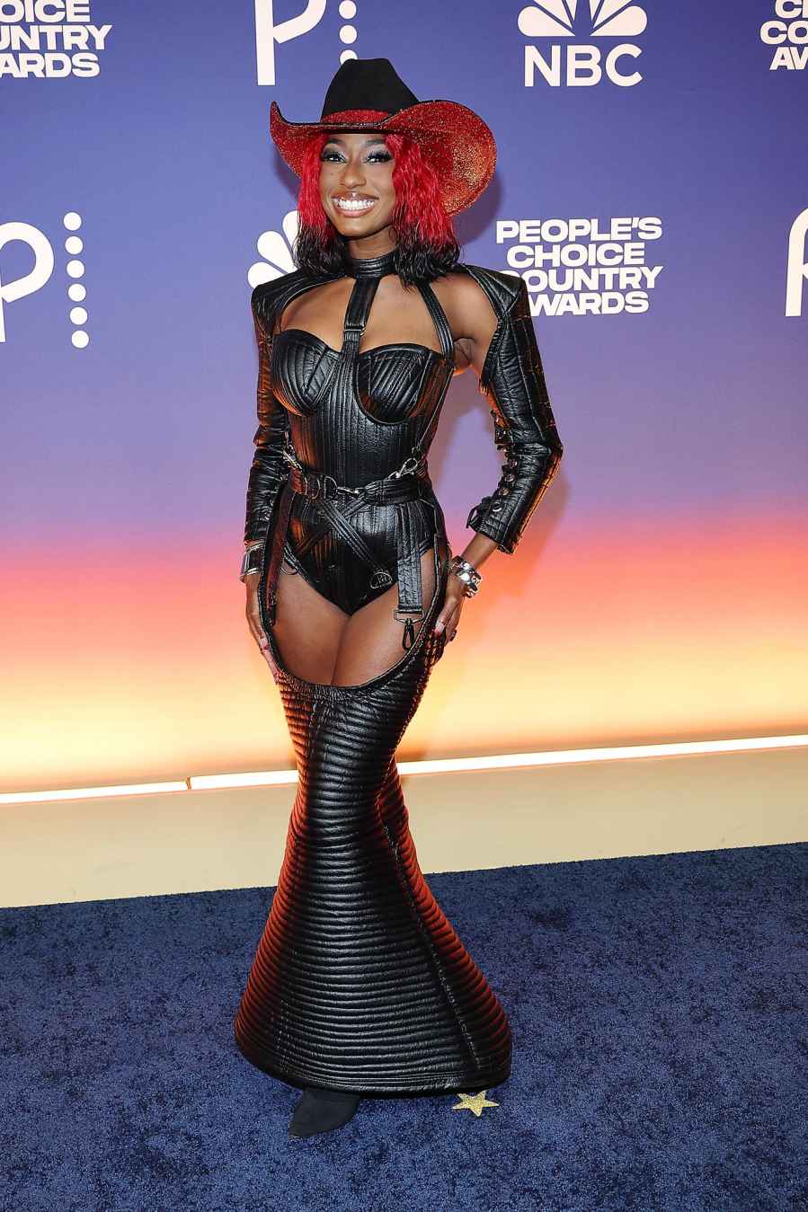 2024 People s Choice Country Awards Red Carpet 667 683 Reyna Roberts
