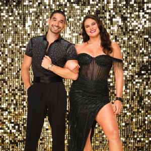 Alan Bersten Teases His and Ilona Maher Blooper Reel