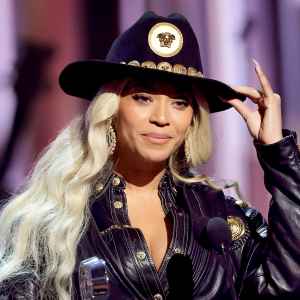 Beyonce Fans React After the Singer Gets Subbed With 0 Country Music Awards Nominations