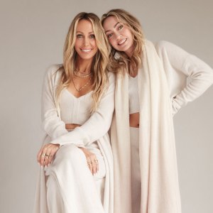 Brandi Cyrus Says She's 'Always Checking In' With Mom Tish, Pitches Family Christmas Album