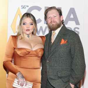 Elle King Is Pregnant Expecting Baby No 2 With Daniel Tooker