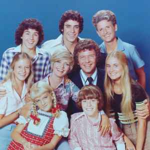 Everything The Brady Bunch Cast Has Said About Hooking Up With Each Other Off Camera 838