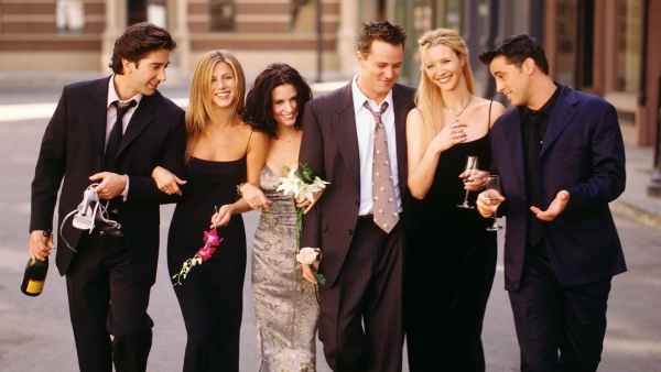Feature Friends Creators Call 30th Anniversary Fraught After Matthew Perry Death Cast