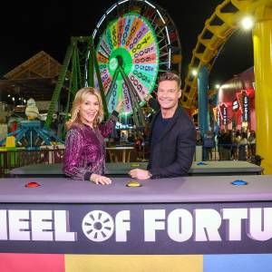 Feature Vanna White Scared No Chemistry With Ryan Seacrest