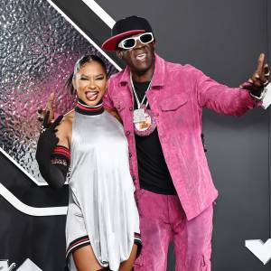 Flavor Flav Turns 2024 MTV VMAs Into Olympic Moment for Jordan Chiles Gifts Her Bronze Clock