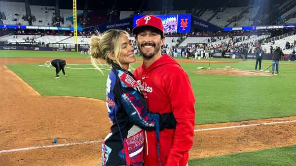 Garrett Stubbs and Fiancee Evyn Murray Relationship Timeline