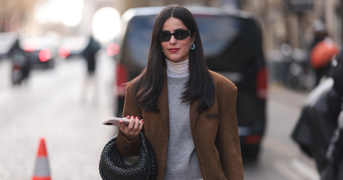 Short Torso? These 17 Chic Winter Tops Are Designed to Elongate and Enhance Short Torso? These 17 Chic Winter Tops Are Designed to Elongate and Enhance