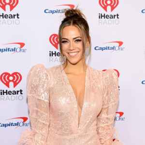 Jana Kramer Pitches Fun One Tree Hill Sequel Story Line for Alex