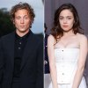 Jeremy Allen White Spotted kisses Costar the Bear Molly Gordon