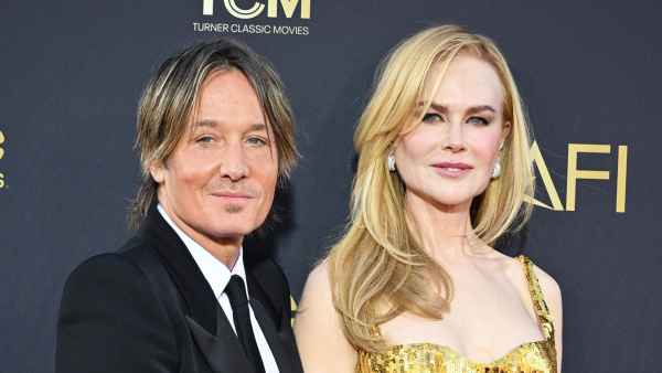 Keith Urban Says Everybodys Good After Wife Nicole Kidmans Mother Janelle Died