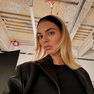 Kendall Jenner Goes Blonde 058