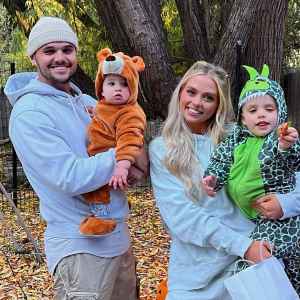 MomToks Miranda and Chase McWhorter Timeline Family Guide
