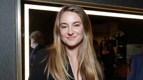 Shailene Woodley Couldn t Walk More Than 5 Minutes During Health Scare