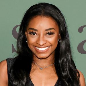 Simone Biles Debuts New Blonde Highlights I Did a Thing