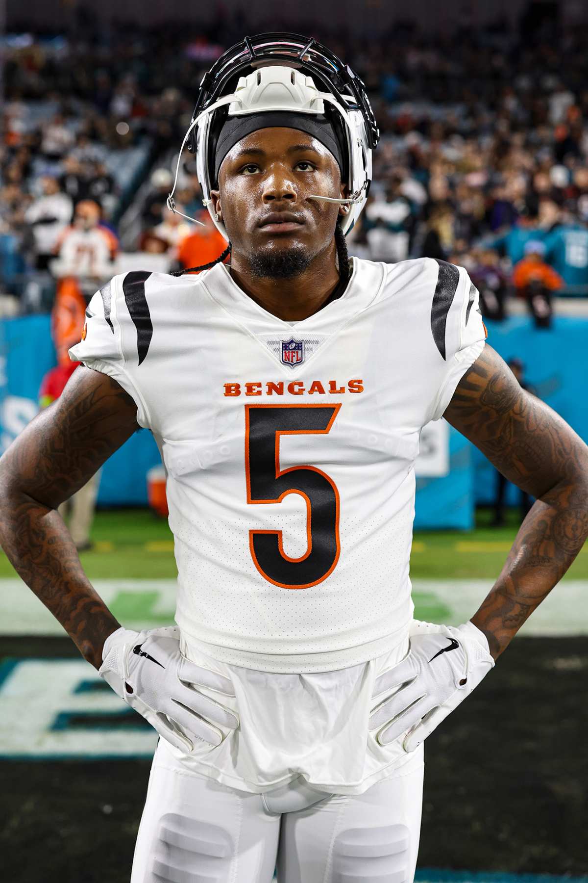Bengals WR Tee Higgins Responds to Claims He's 'Faking an Injury' | Us ...