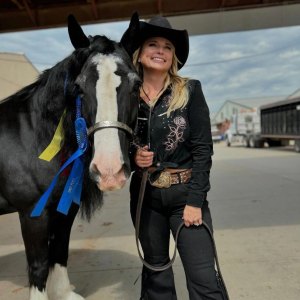 Miranda Lamberts Horses Win Blue Ribbons at Oklahoma State Fair
