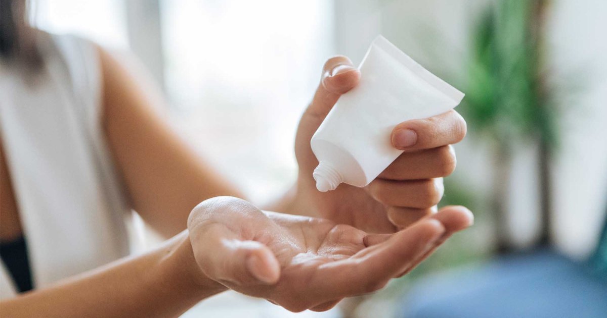 This Bestselling Handcream Was Purchased Over 10K Times Last Month This Bestselling Handcream Was Purchased Over 10K Times Last Month