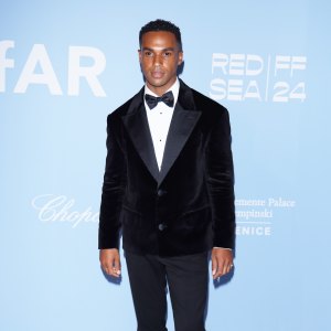 Lucien Laviscount Sings Shakira’s Praises as a Mom