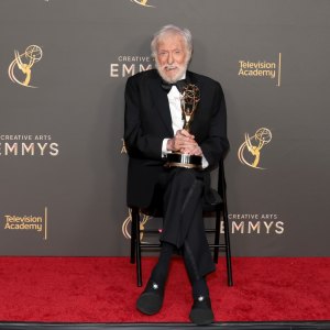 ick Van Dyke Is Still ‘Looking for Work’ After Emmy Win at 98