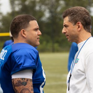 Why Thomas Sadoski Hopes ‘American Sports Story’ Gets the NFL 'Pissed Off'
