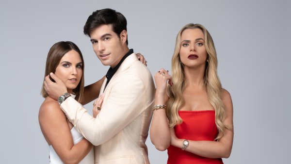 Alexa Martín, Danilo Carrera e Isabella Castillo