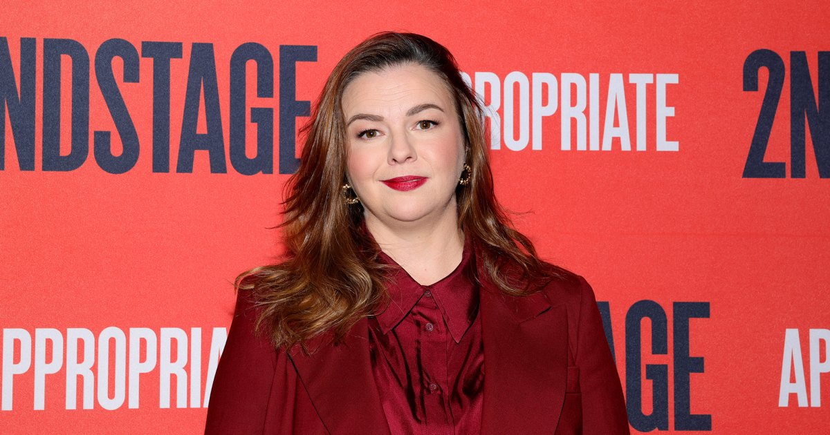 Amber Tamblyn Opens Up About Undergoing Ear Pinning Surgery at Age 12 Amber Tamblyn Opens Up About Undergoing Ear Pinning Surgery at Age 12