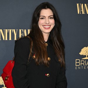 Anne Hathaway's Fall Coat Is Far Too Chic for Coat Check