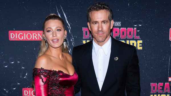 Blake Lively and Ryan Reynolds Have a Marvelous Time Dancing at Taylor Swift's New Orleans Show