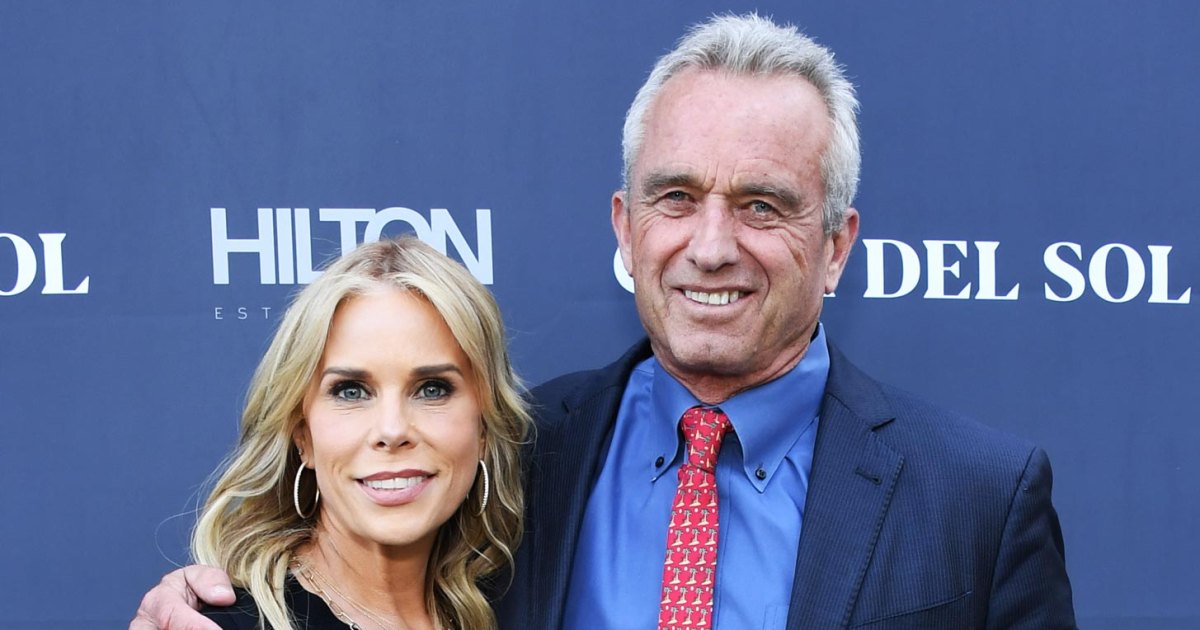 Cheryl Hines and RFK Jr. Spotted Together for 1st Time Since Scandal Cheryl Hines and RFK Jr. Spotted Together for 1st Time Since Scandal