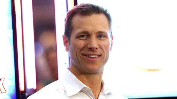 Former Bachelor Jake Pavelka Met Girlfriend on Bumble