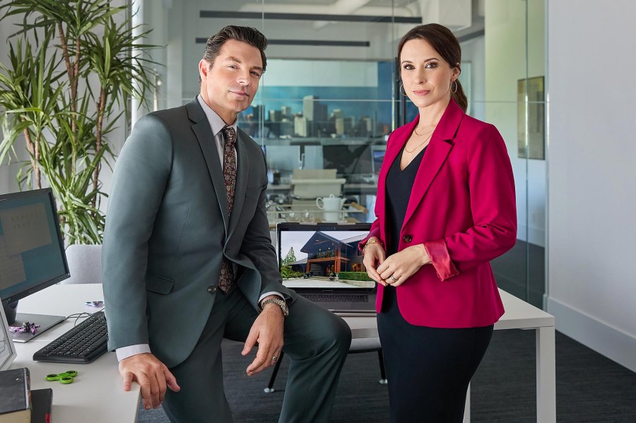 Gallery Update A Guide and Unofficial Ranking to All of Lacey Chaberts Hallmark Movies and Film Franchises